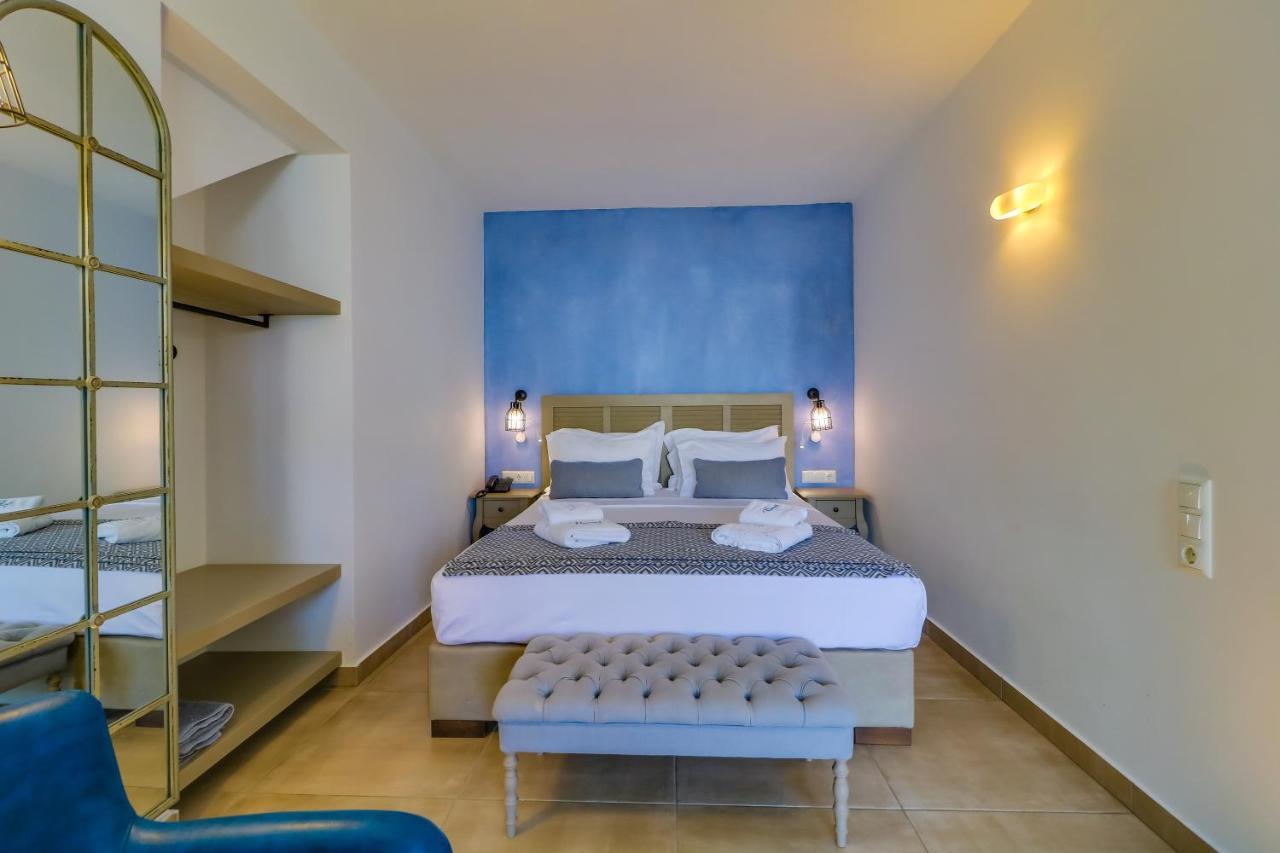 Theros Villas & Suites Chrisi Ammoudia Esterno foto