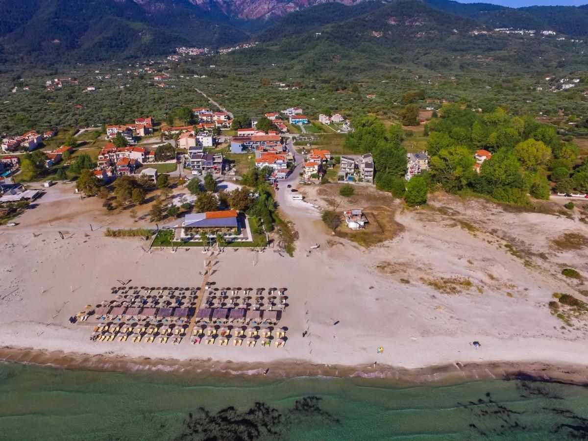 Theros Villas & Suites Chrisi Ammoudia Esterno foto