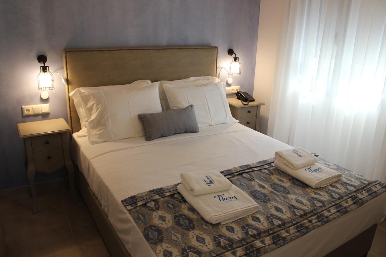 Theros Villas & Suites Chrisi Ammoudia Esterno foto